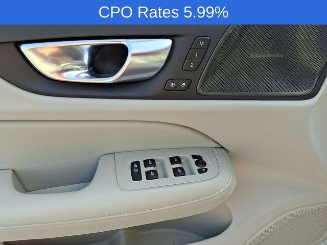 2025 Volvo S60 Plug-In Hybrid T8 AWD Plus