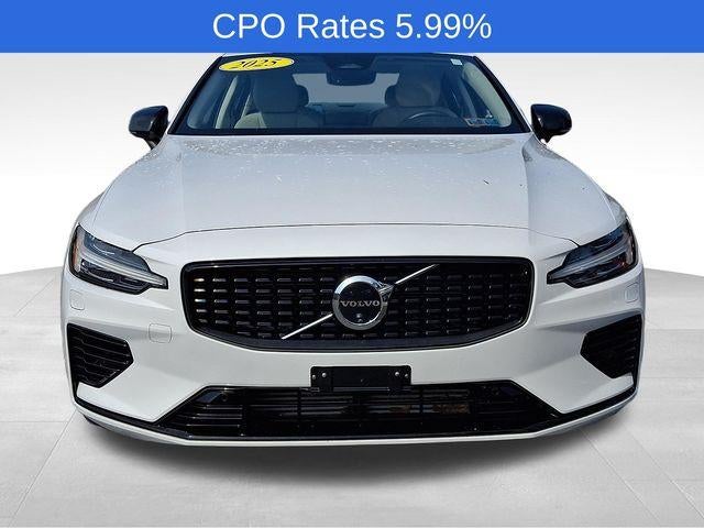 2025 Volvo S60 Plug-In Hybrid T8 AWD Plus