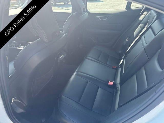 2024 Volvo S60 B5 FWD Core Dark Theme