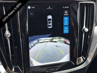 2024 Volvo S60 B5 FWD Core Dark Theme
