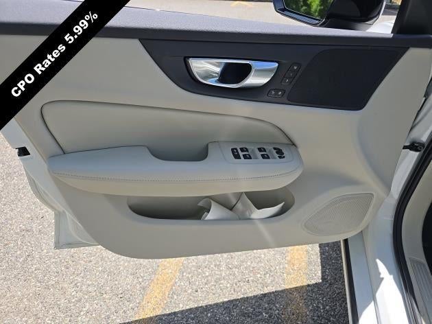 2025 Volvo S60 B5 AWD Plus