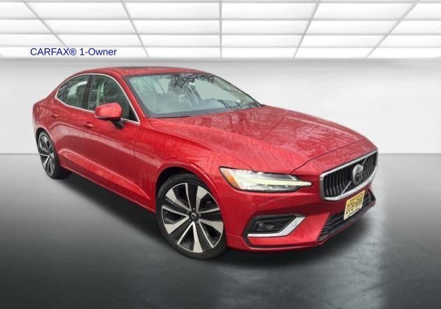 2023 Volvo S60 B5 AWD Ultimate Bright Theme