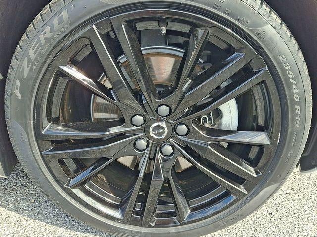 2024 Volvo S60 B5 AWD Plus Black Edition