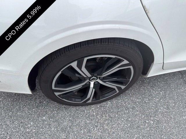 2024 Volvo S60 B5 AWD Ultimate Dark Theme