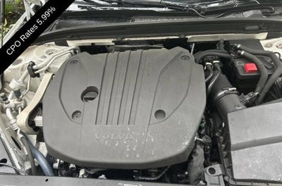 2024 Volvo S60 B5 AWD Ultimate Dark Theme