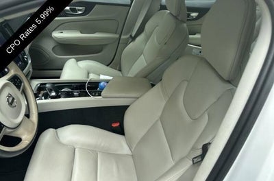 2024 Volvo S60 B5 AWD Ultimate Dark Theme