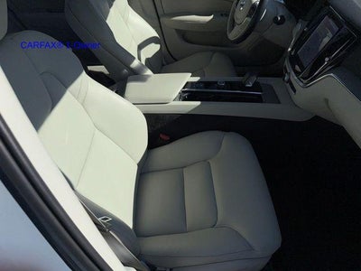 2023 Volvo S60 B5 AWD Plus Dark Theme