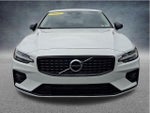 2022 Volvo S60 B5 AWD Momentum