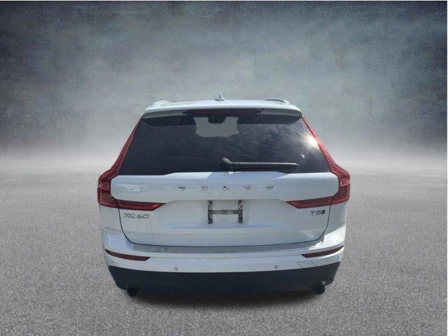 2018 Volvo XC60 T5 AWD Momentum