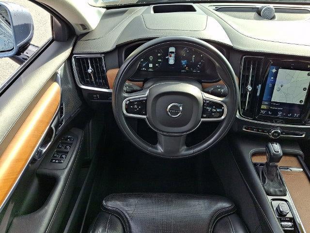 2017 Volvo S90 T6 AWD Inscription