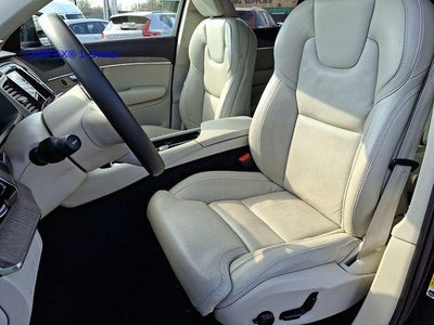 2023 Volvo XC90 B6 AWD Ultimate 6P