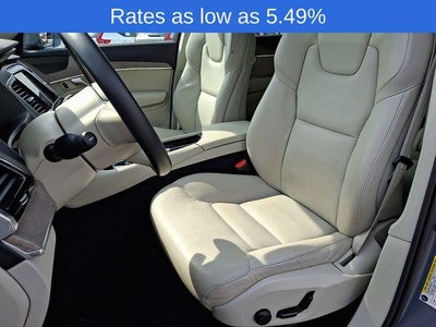 2023 Volvo XC90 B6 AWD Plus 6P