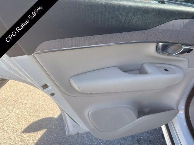 2024 Volvo XC90 B6 AWD Plus Bright Theme 6P