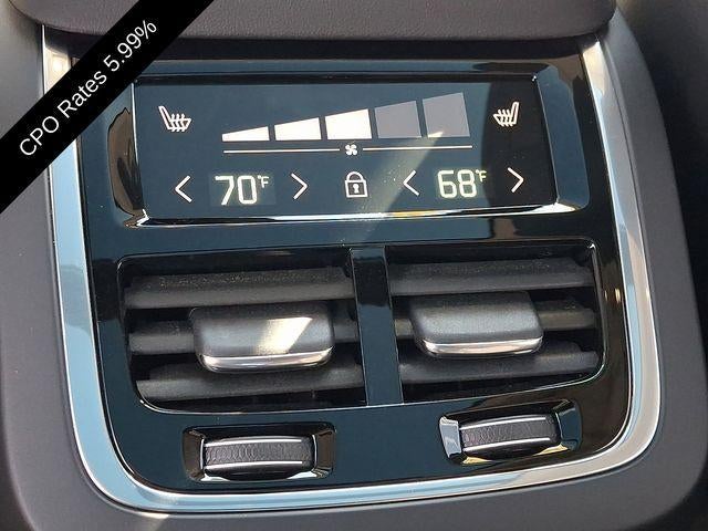 2025 Volvo XC90 B6 AWD Plus 6-Seater