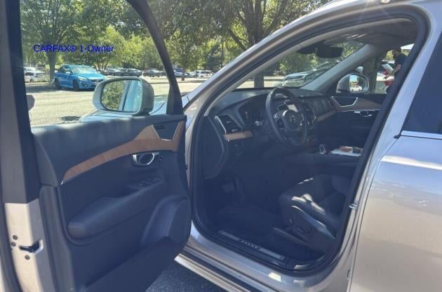 2025 Volvo XC90 B6 AWD Plus 6-Seater