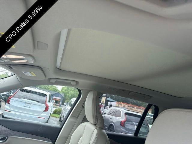 2025 Volvo XC90 B6 AWD Plus 6-Seater