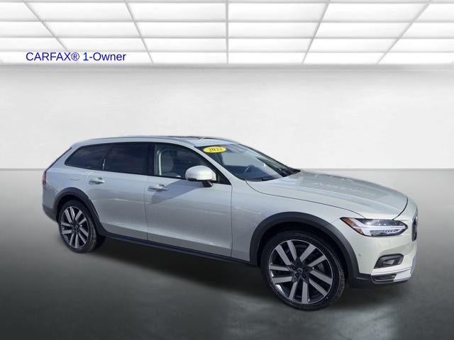 2022 Volvo V90 Cross Country B6 AWD