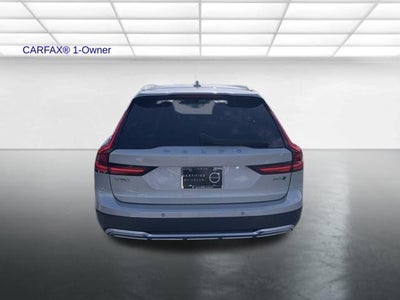 2022 Volvo V90 Cross Country B6 AWD