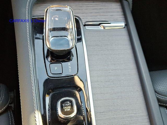 2023 Volvo XC90 B6 AWD Ultimate 7P