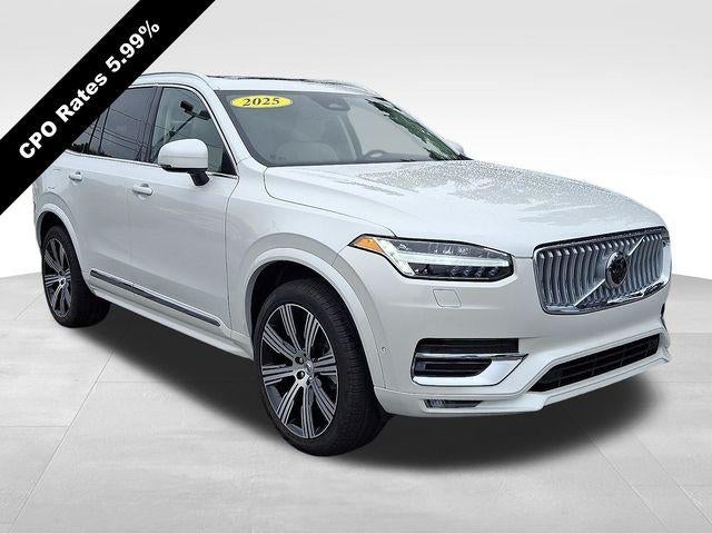 2025 Volvo XC90 B6 AWD Plus 7-Seater