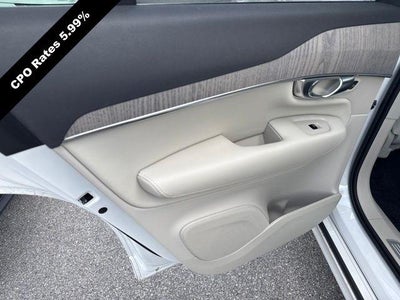2025 Volvo XC90 B6 AWD Plus 7-Seater