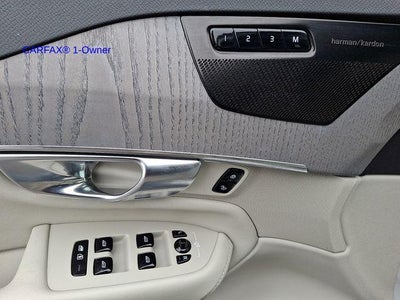 2024 Volvo XC90 B6 AWD Plus Bright Theme 7P