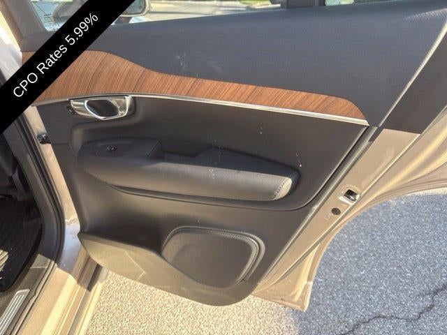 2025 Volvo XC90 B6 AWD Plus 7-Seater