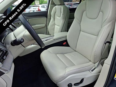 2025 Volvo XC90 B6 AWD Plus 7-Seater
