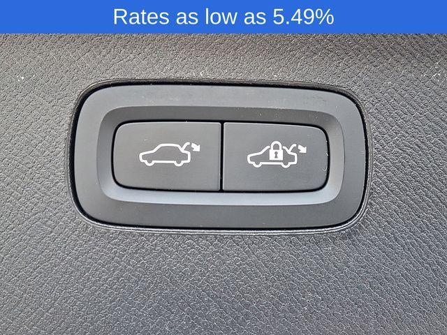 2024 Volvo XC90 B6 AWD Plus Bright Theme 7P