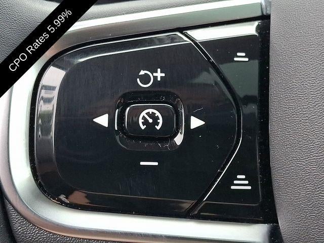 2023 Volvo XC90 B6 AWD Plus 7P