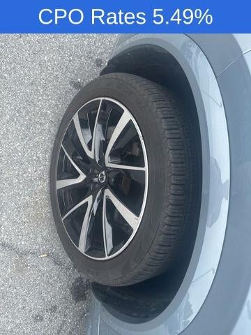 2023 Volvo XC90 B6 AWD Plus 7P