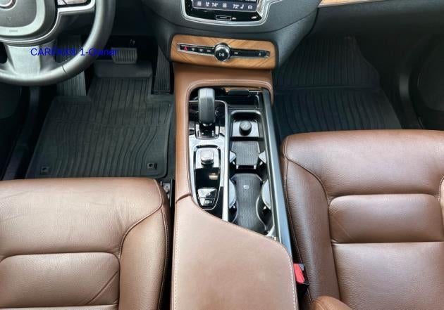 2023 Volvo XC90 B6 AWD Plus 7P