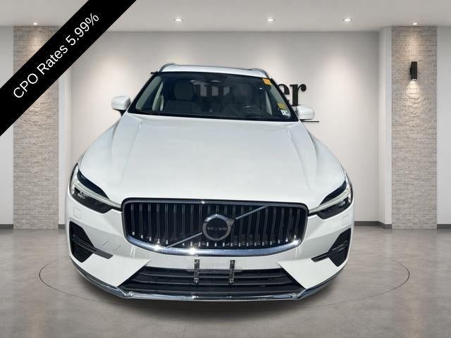 2023 Volvo XC60 B6 AWD Ultimate Bright Theme