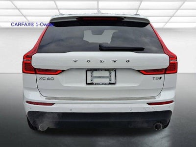 2021 Volvo XC60 T5 AWD Momentum