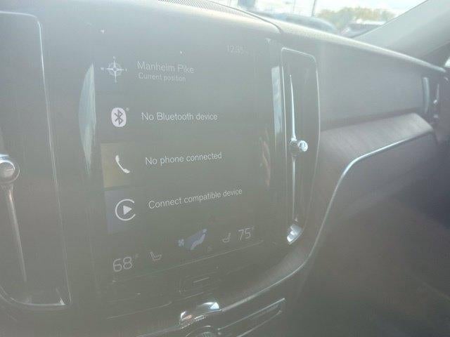 2021 Volvo XC60 T5 AWD Momentum