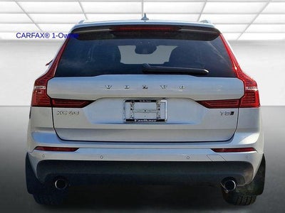 2021 Volvo XC60 T5 AWD Momentum