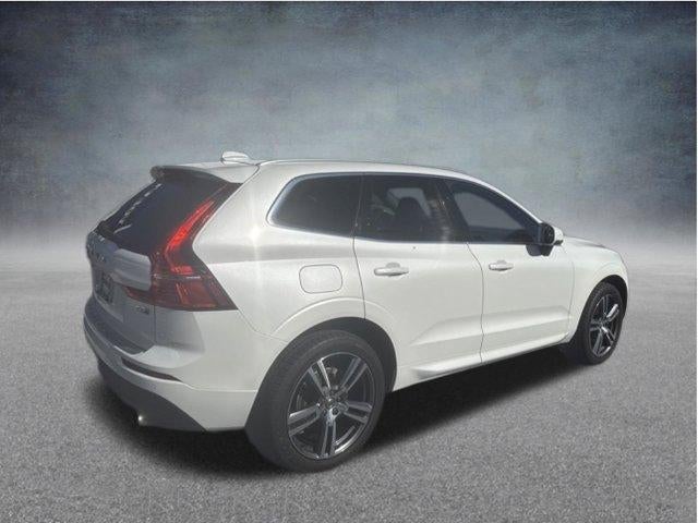2021 Volvo XC60 T5 AWD Momentum