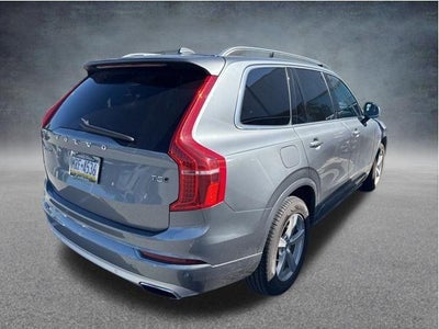 2016 Volvo XC90 AWD 4dr T5 Momentum