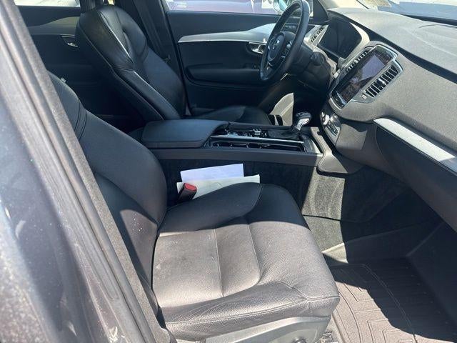 2016 Volvo XC90 AWD 4dr T5 Momentum
