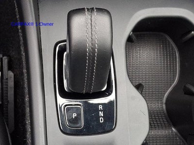2019 Volvo XC40 T5 AWD Momentum