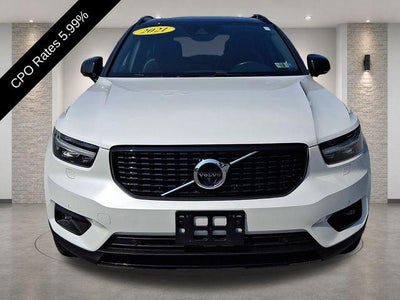 2021 Volvo XC40 T5 AWD R-Design