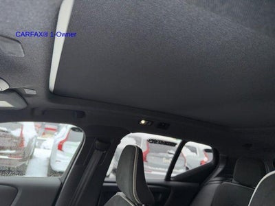 2019 Volvo XC40 T5 AWD R-Design