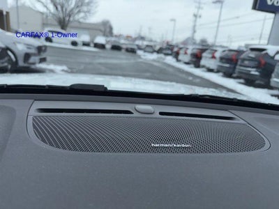 2019 Volvo XC40 T5 AWD R-Design