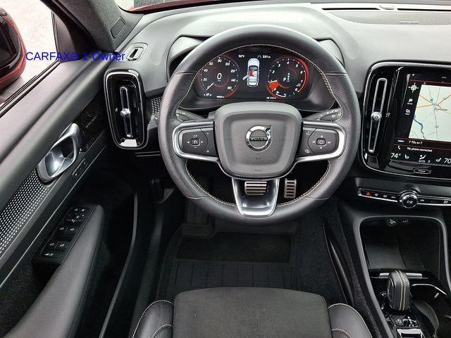 2021 Volvo XC40 T5 AWD R-Design