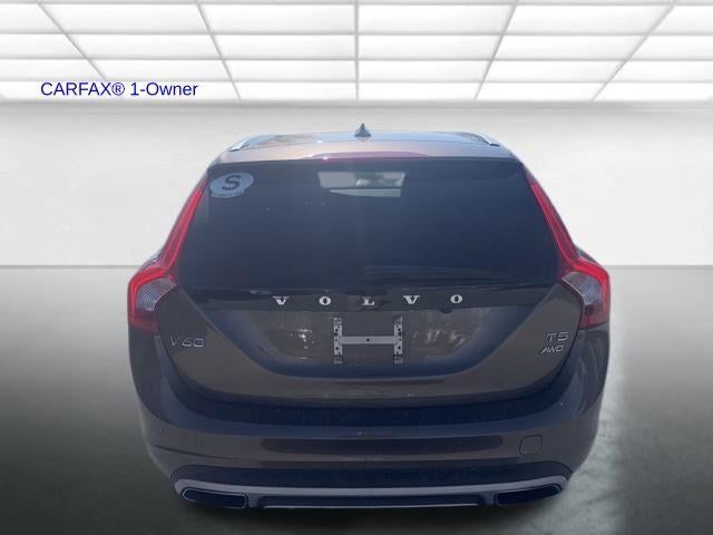 2017 Volvo V60 Cross Country T5 AWD