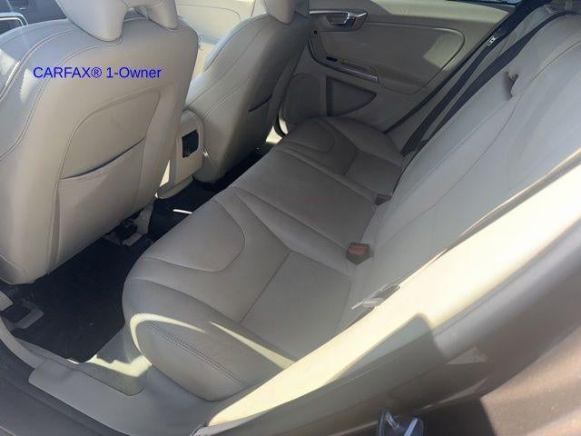 2017 Volvo V60 Cross Country T5 AWD