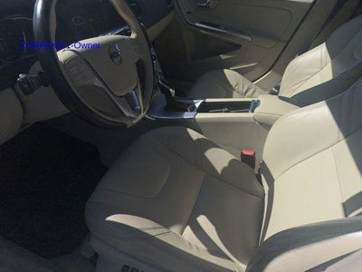 2017 Volvo V60 Cross Country T5 AWD