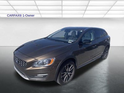 2017 Volvo V60 Cross Country T5 AWD