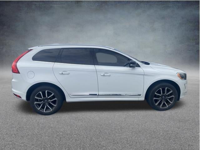 2017 Volvo XC60 T6 AWD Dynamic