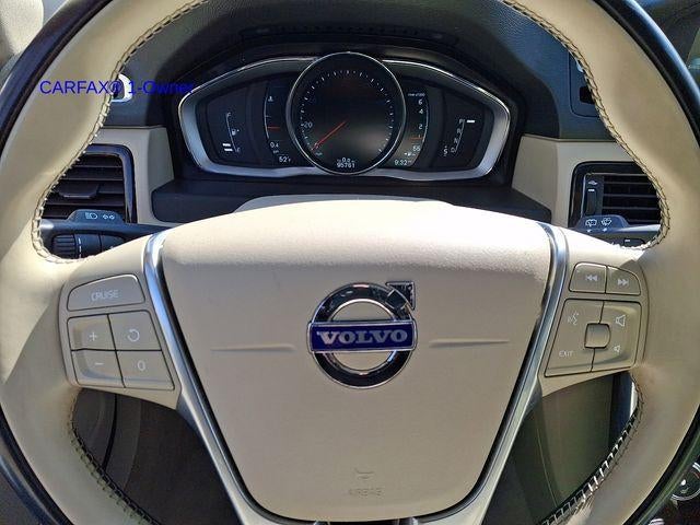 2015 Volvo XC70 2015.5 AWD 4dr Wgn T6